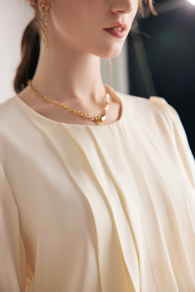 Vivea Graceful Silk Top