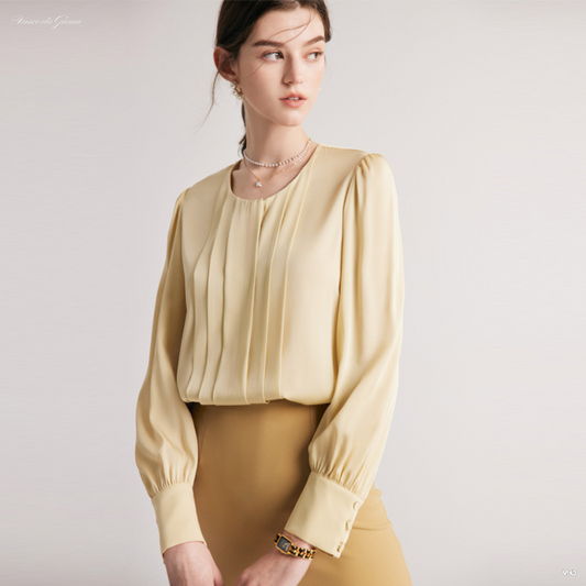 Vivea Graceful Silk Top