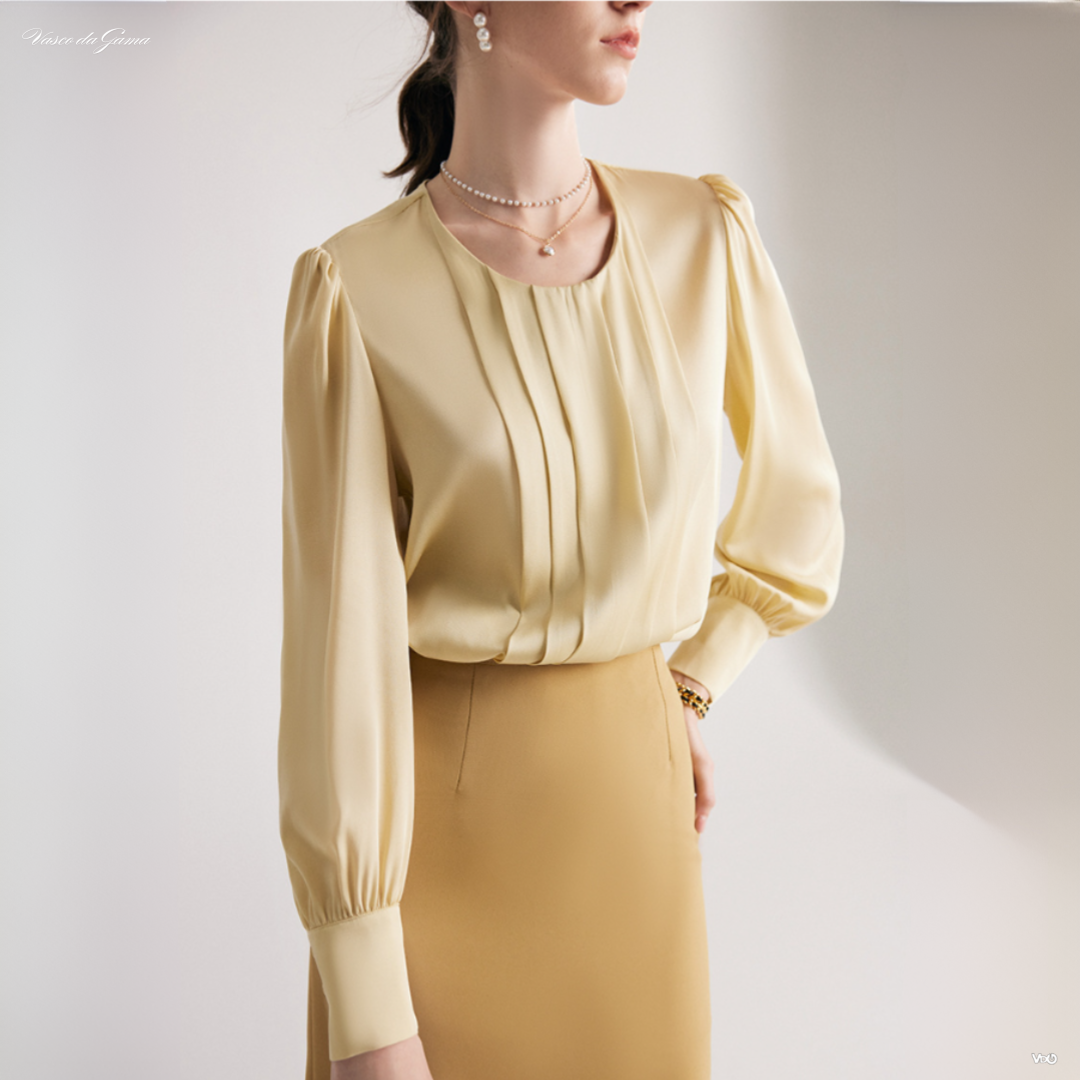 Vivea Graceful Silk Top